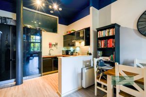 Photo 7- click for photo gallery